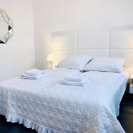 אוסטקה Apartamenty Vip מראה חיצוני תמונה