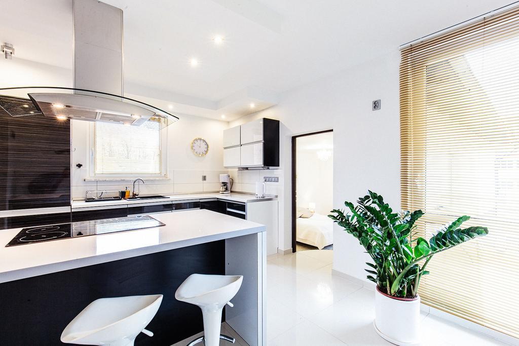 אוסטקה Apartamenty Vip מראה חיצוני תמונה